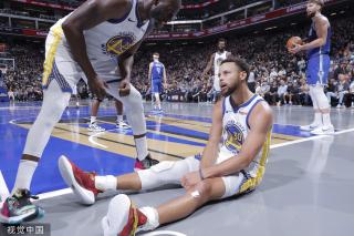 砖砌的道路 砖砌的道路