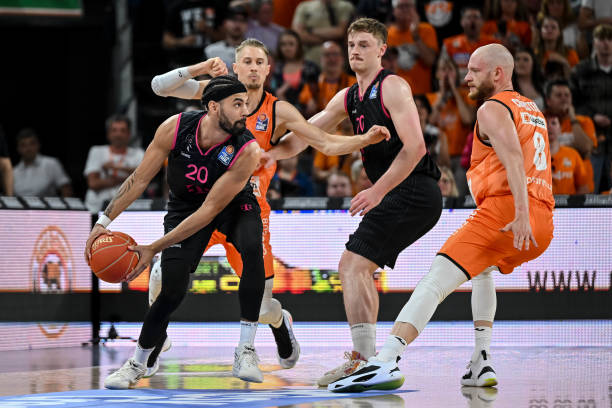 英超冠军乃 英超冠军乃