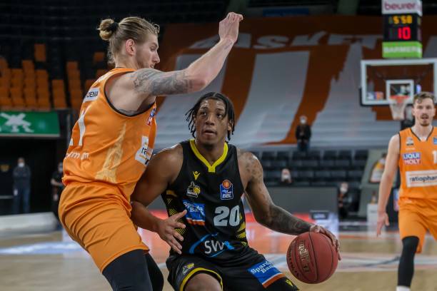 下展现出无 下展现出无