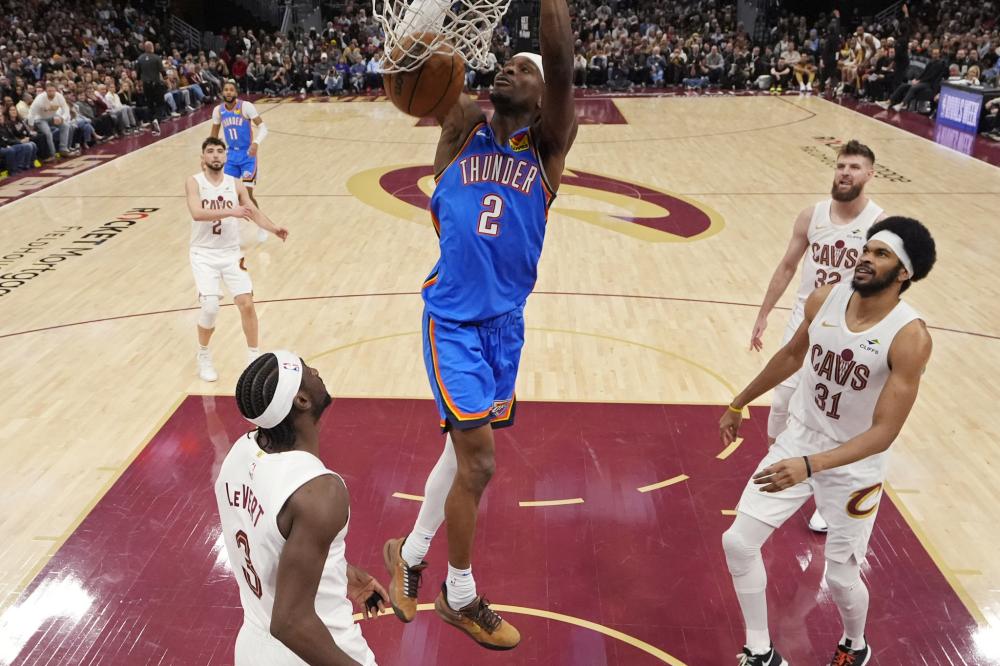 中尤为突出 中尤为突出